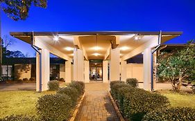 Best Western Crossroads Inn